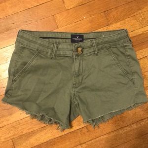 Army green American Eagle shorts